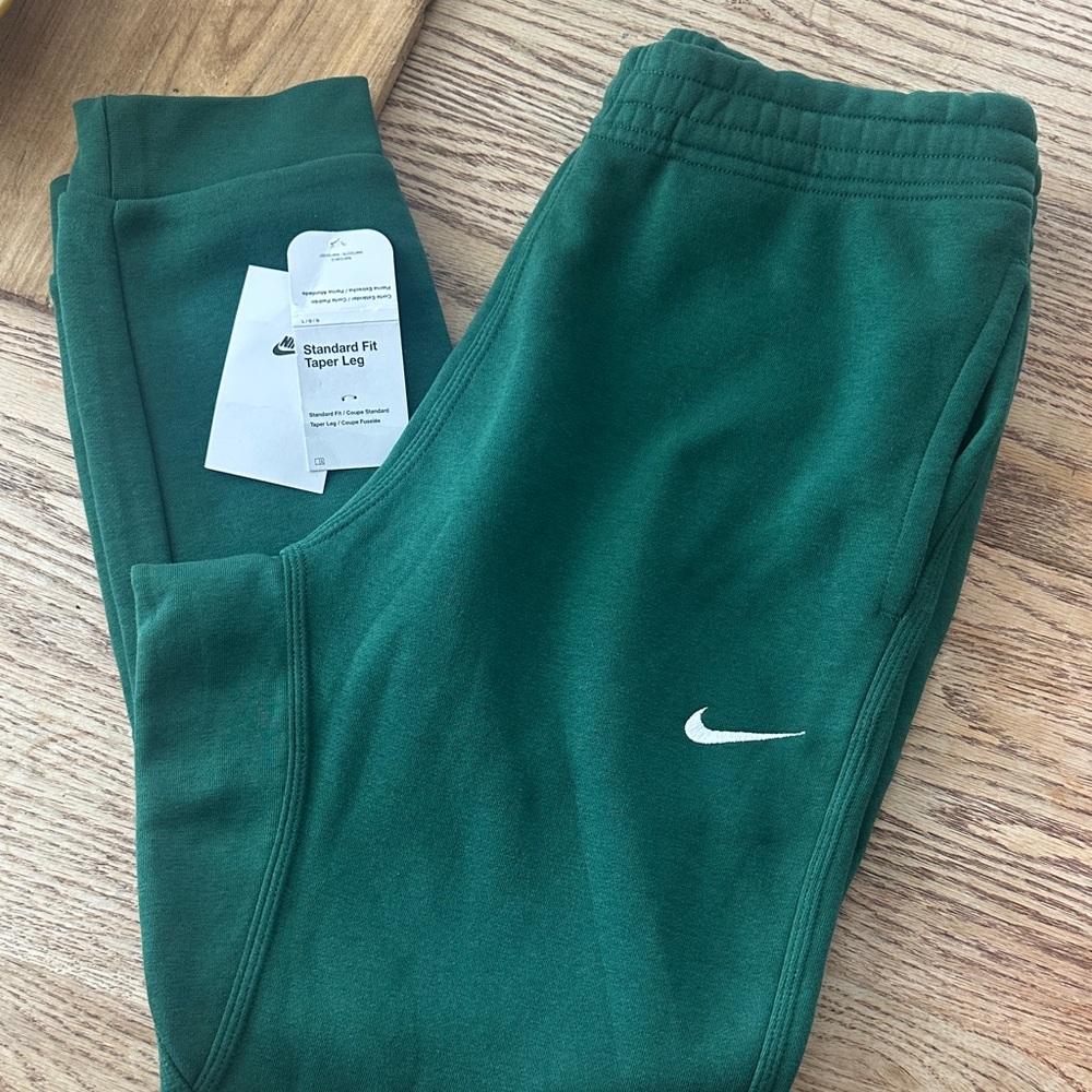 Nike Forest Green Sweatpants